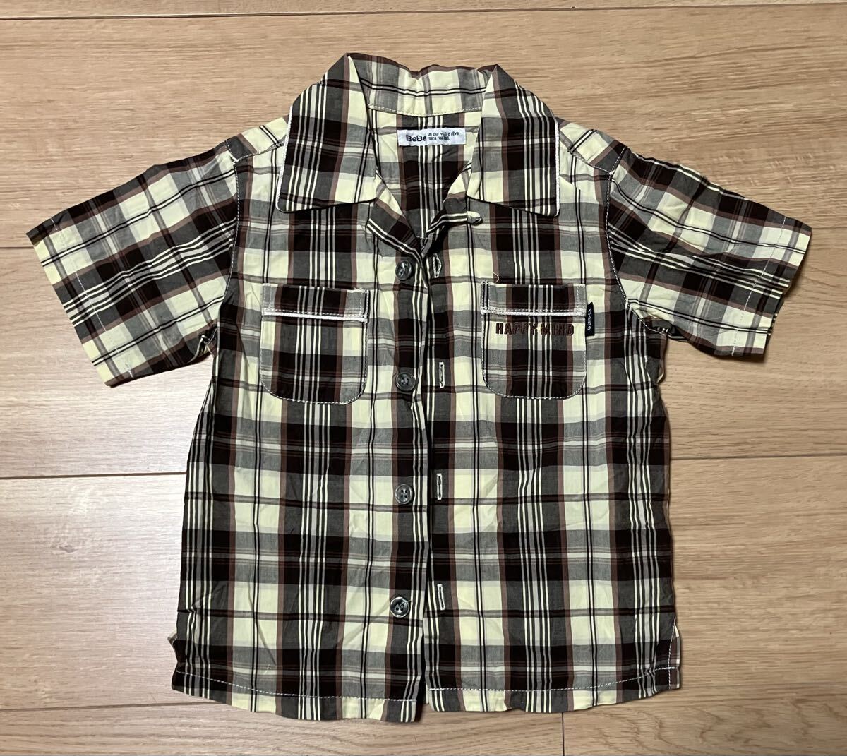 送料無料　子供用　半袖シャツ　bebe 95cm まとめ買い可能
