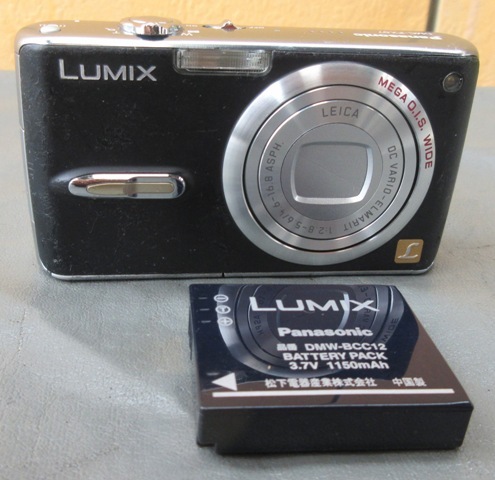 ☆クリックポスト☆Panasonic LUMIX DMC-FX07 バッテリー付 パナソニック ルミックス コンパクトデジタルカメラ デジカメ LEICA ライカ