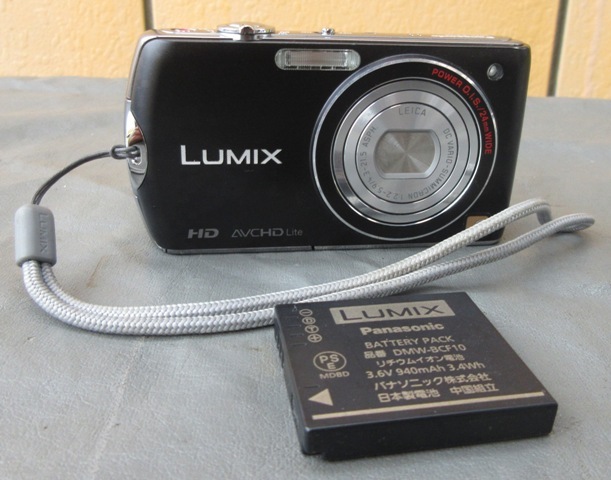 ☆クリックポスト☆Panasonic LUMIX DMC-FX70 バッテリー付 タッチパネル ルミックス コンパクトデジタルカメラ デジカメ LEICA ライカ