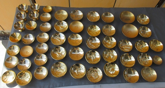 ☆金杯 金盃 53枚セット 約3.3Kg まとめ売り 24KGP 縁起物 置物 金メッキ 盃