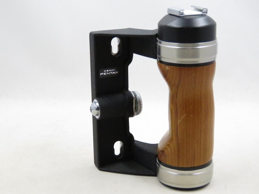 [23451S3]★極上美品★PENTAX 67 グリップ