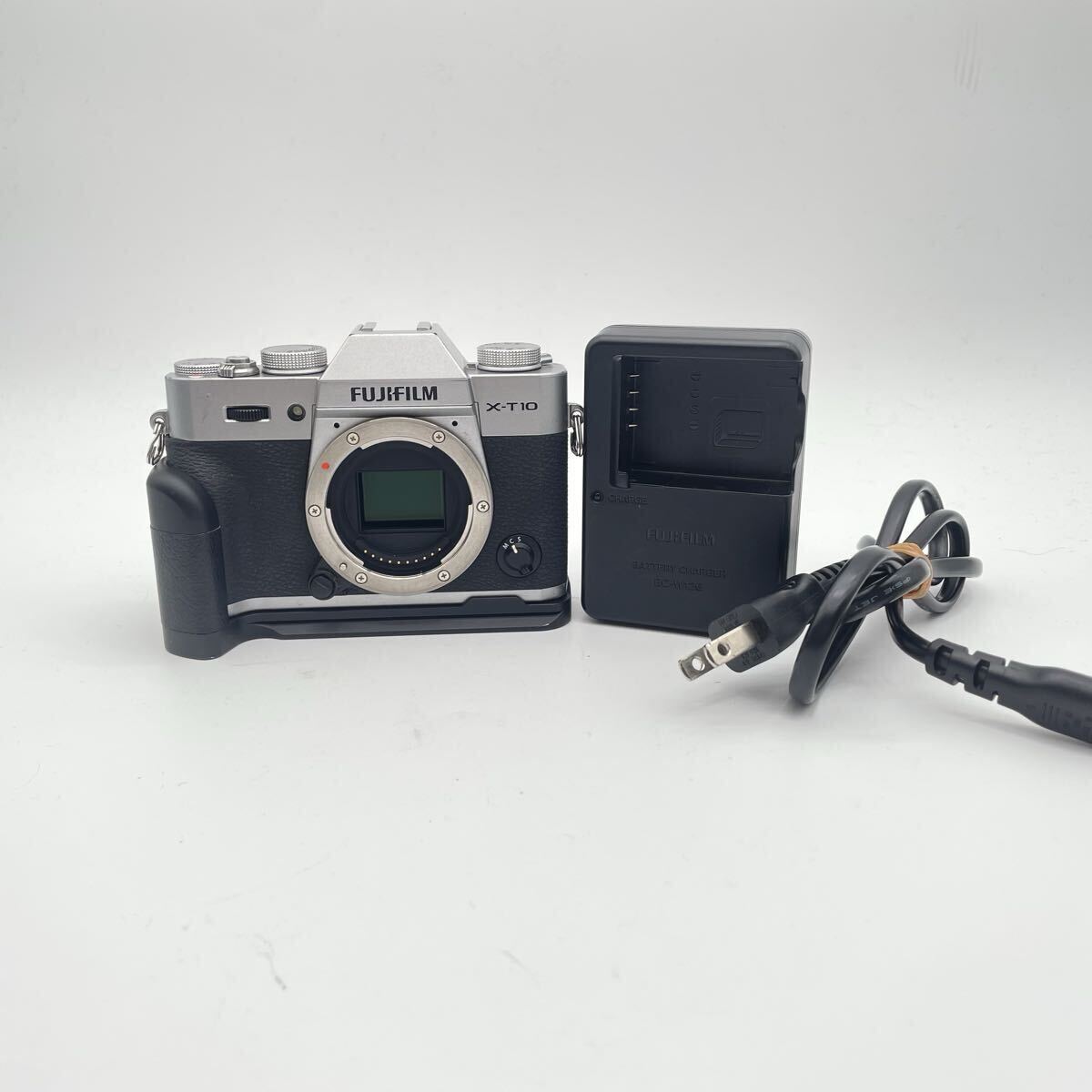 フジフイルム FUJIFILM X-T10 ボディ ミラーレス一眼