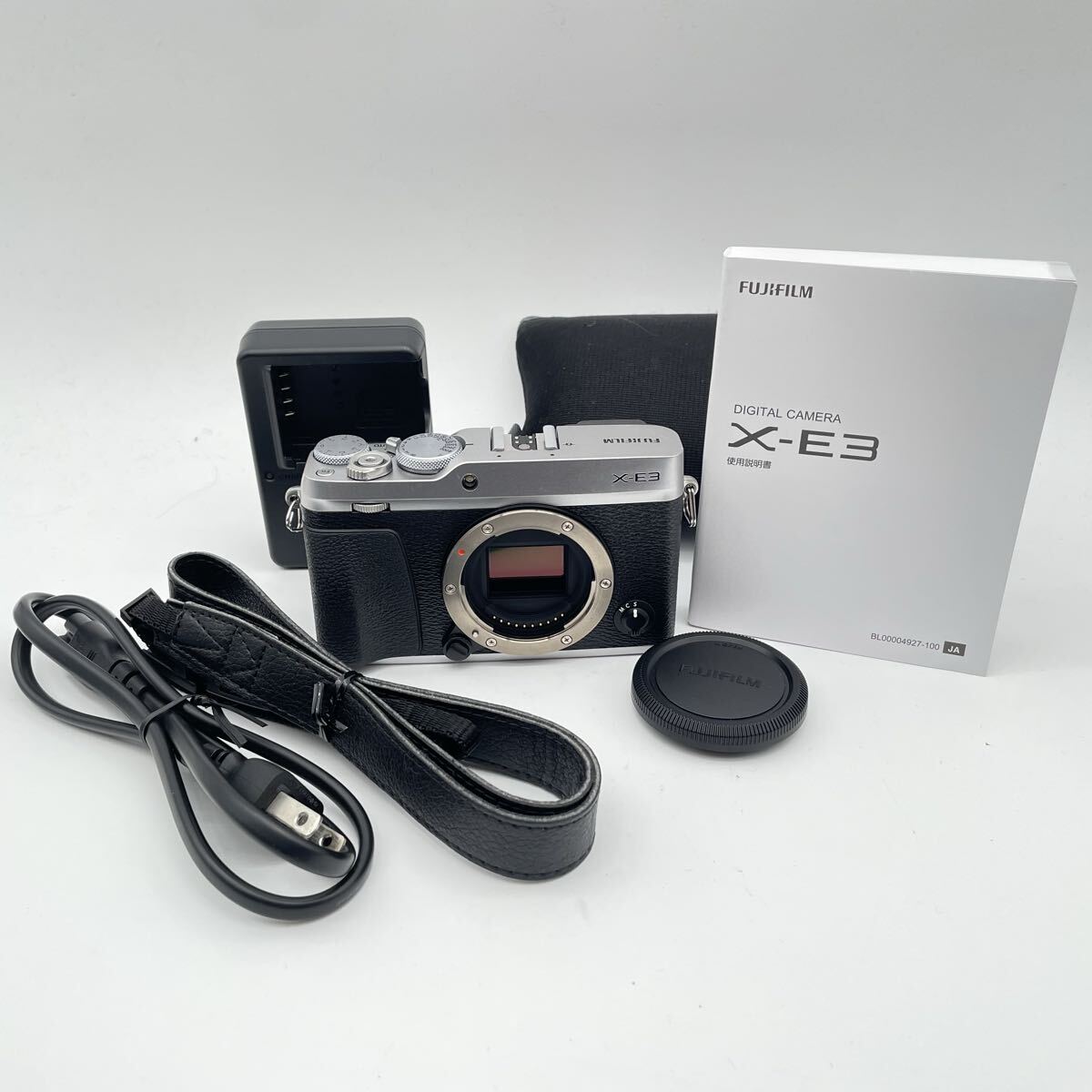 富士フイルム FUJIFILM X-E3 ボディ ミラーレス一眼カメラ シルバー