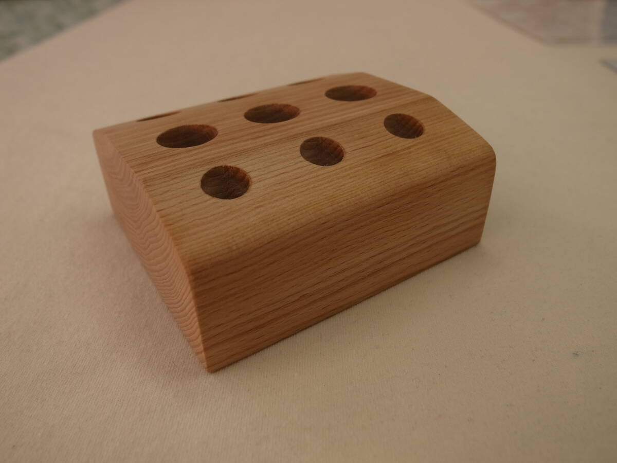ペン立て　ブナ材　新品