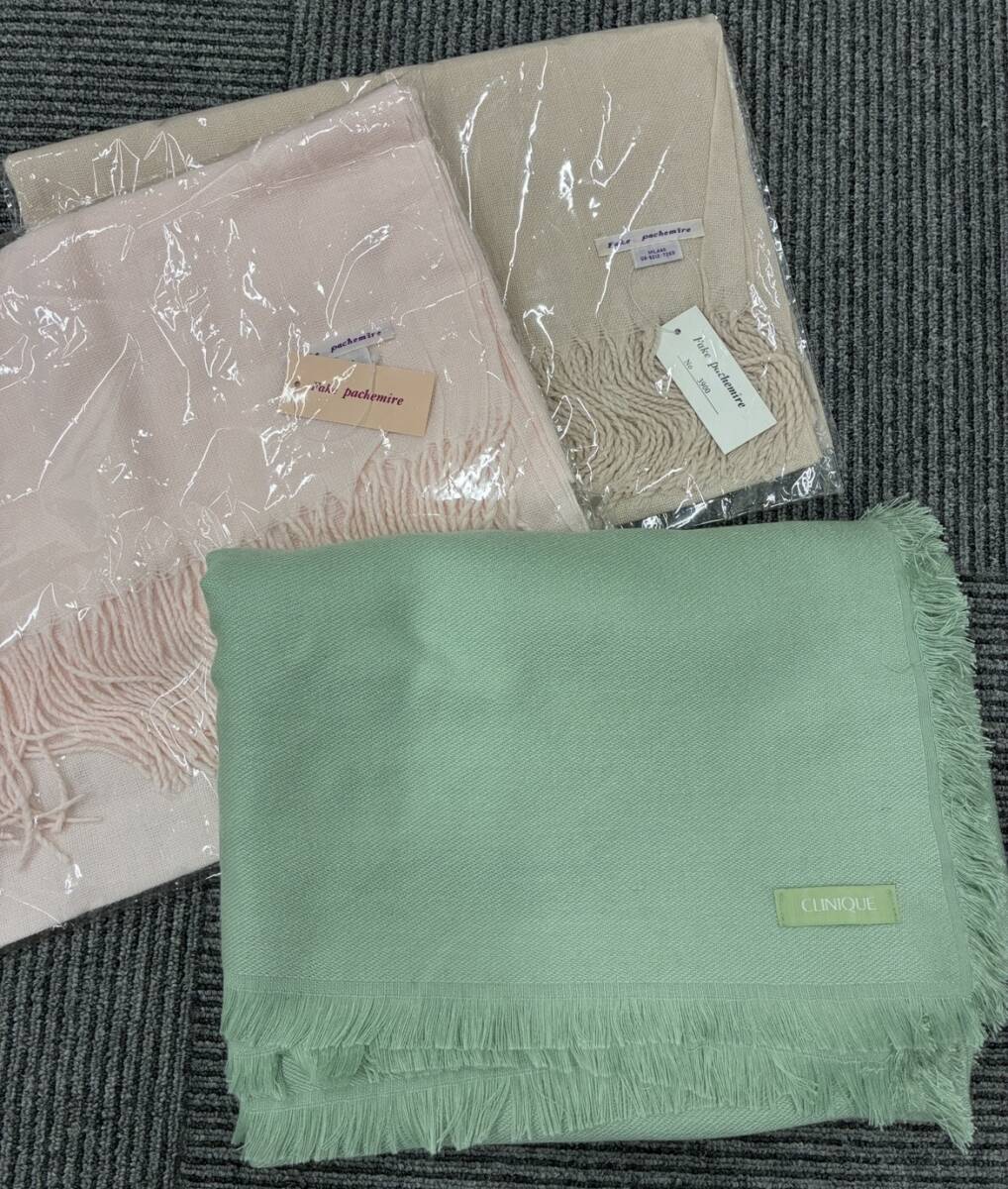 ★クリニークCLINIQUEブランケット 非売品 ミントグリーン ひざ掛け ファブリックカバー おまけフェイクパシュミナストール2枚付 中古品