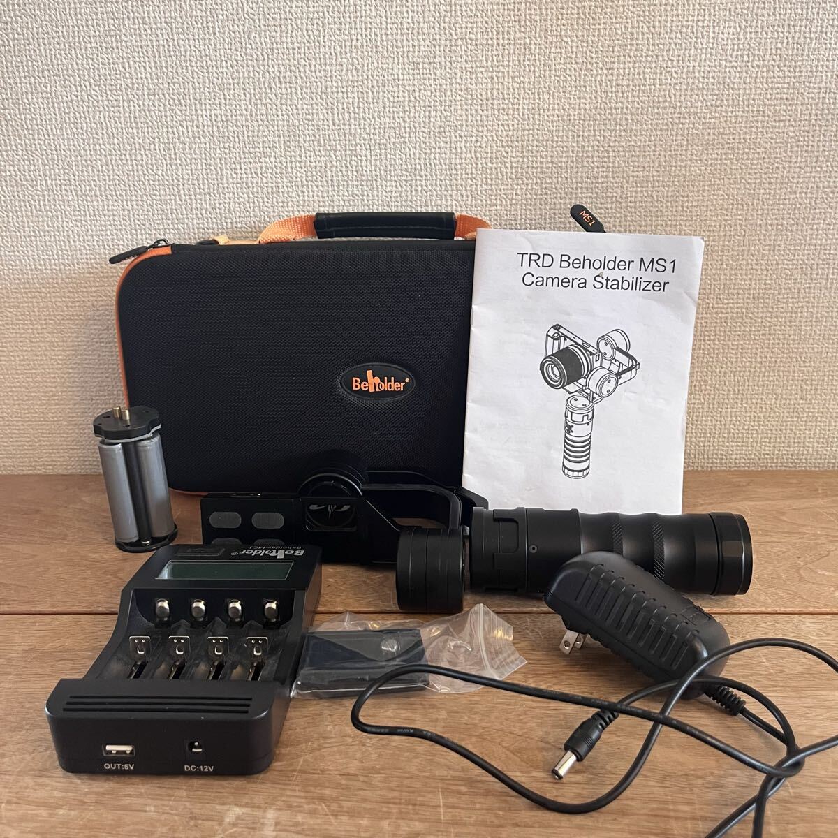 Beholder MS1　電動スタビライザー　ジンバル　ミラーレスなど中クラス用