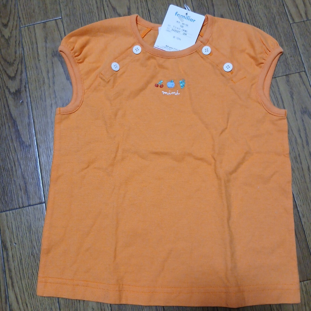 未使用★　ファミリア　半袖Tシャツ　100