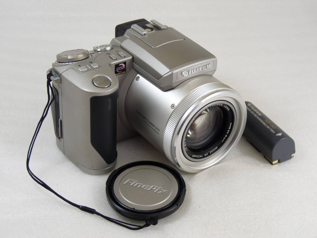 【難あり】FUJIFILM Finepix 4900Z 作動確認済み