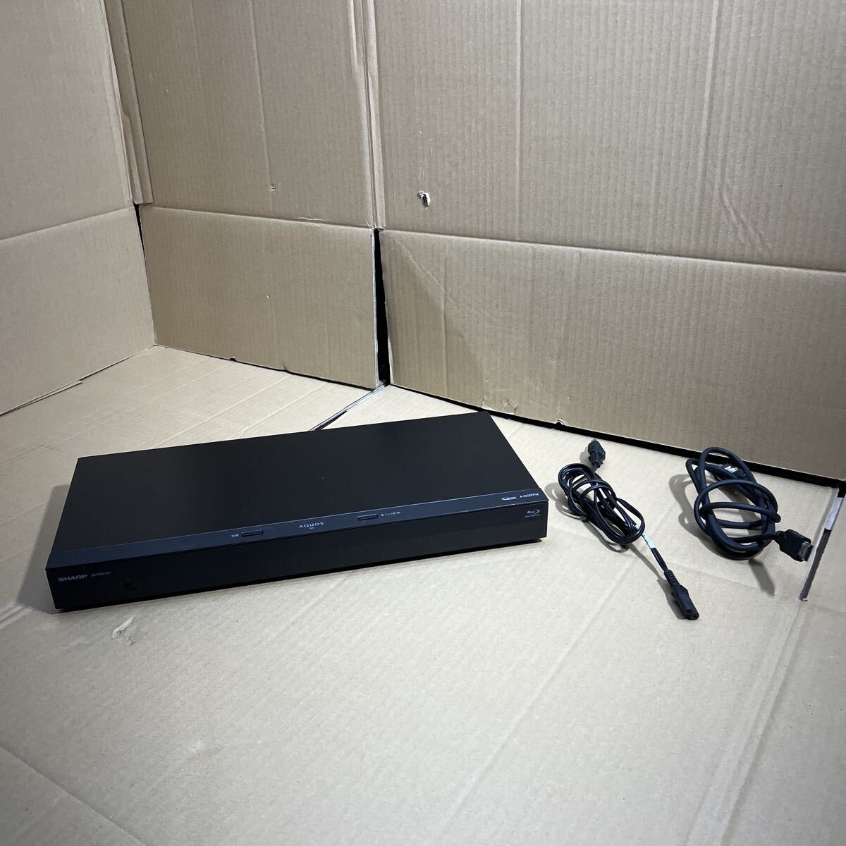 60 ゆうパック着払い発送　中古　SHARP　BDレコーダー　2021年製　2B-C05CW1