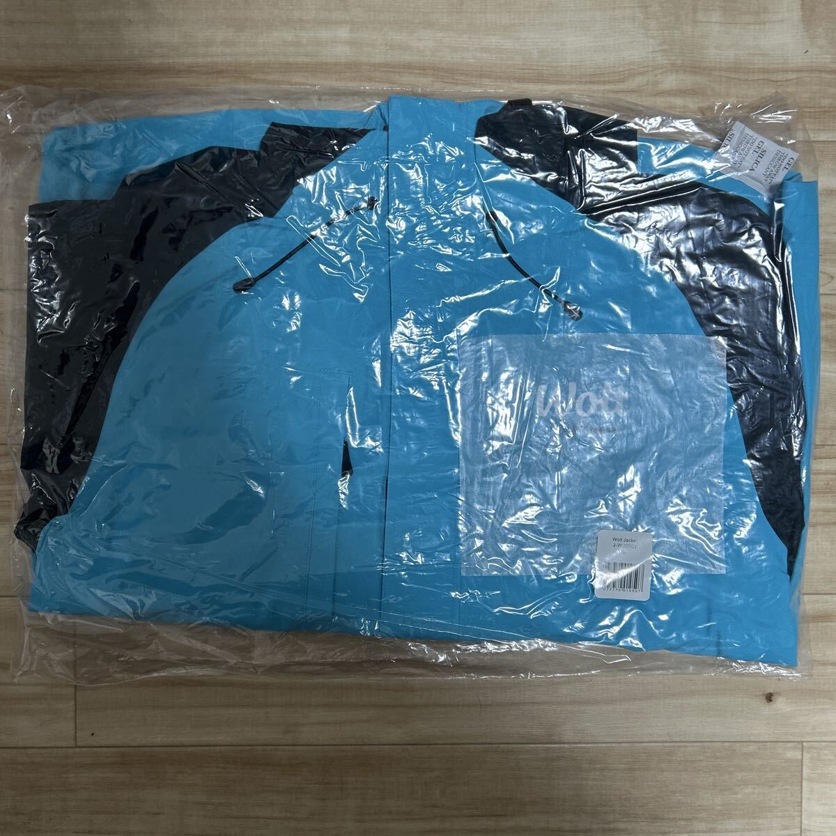 Wolt ウォルト　配達ジャケット Lサイズ　　Tシャツ Mサイズ　2点セット　新品、未開封