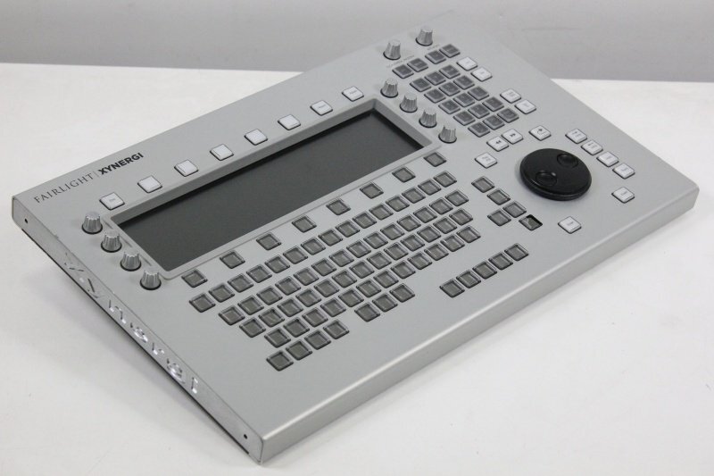 FAIRLIGHT/フェアライト コントローラー メディアプロダクションセンター◆Xynergi 中古【ジャンク品】◆送料無料