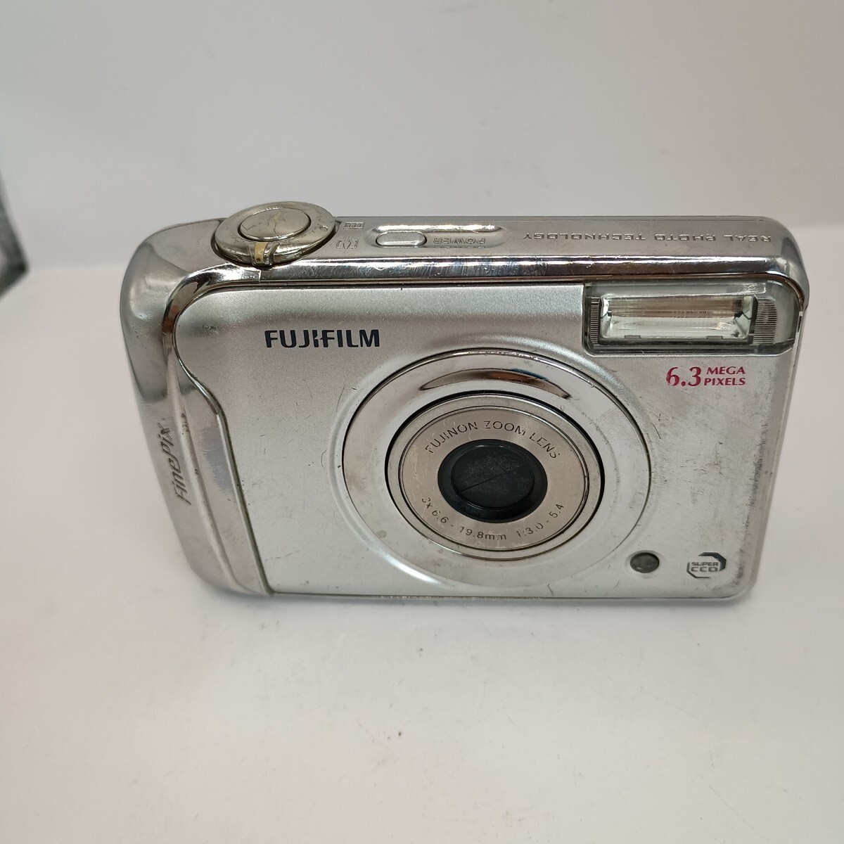 4685 [動作確認済み] 1円スタート FUJIFILM FinePix A610 コンパクトデジタルカメラ シルバー