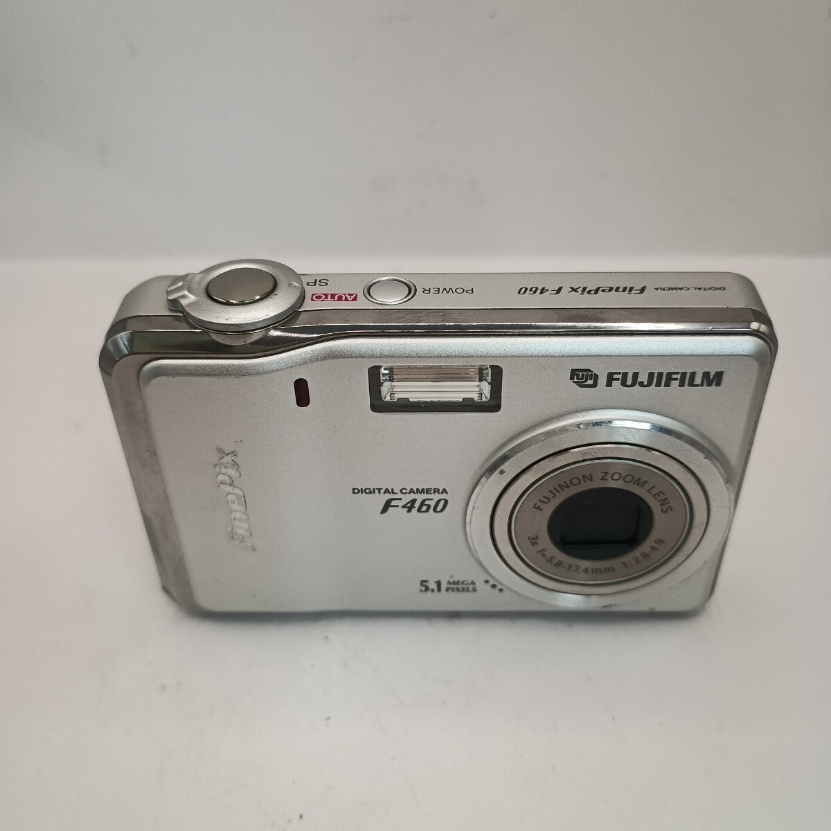 4672 【動作未確認、ジャンク品】1円スタート FUJIFILM FinePix F460 コンパクトデジタルカメラ シルバー