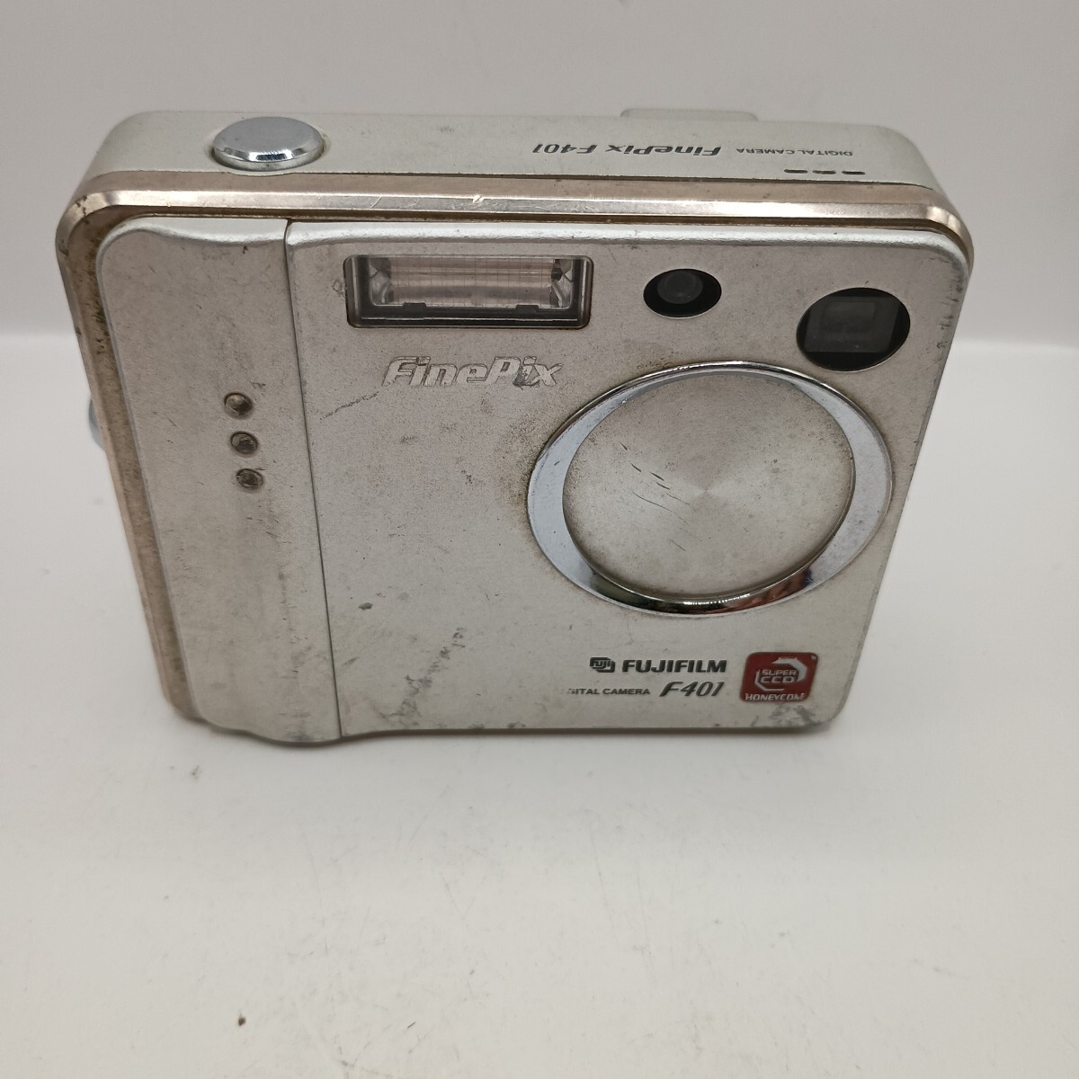 4656 【動作未確認、ジャンク品】1円スタート FUJIFILM FinePix F401 コンパクトデジタルカメラ シルバー