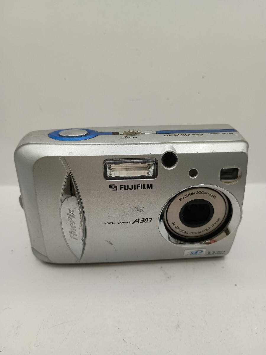 4110 1円スタート【通電確認済・動作未確認】FUJIFILM FinePix A303 コンパクトデジタルカメラ　シルバー