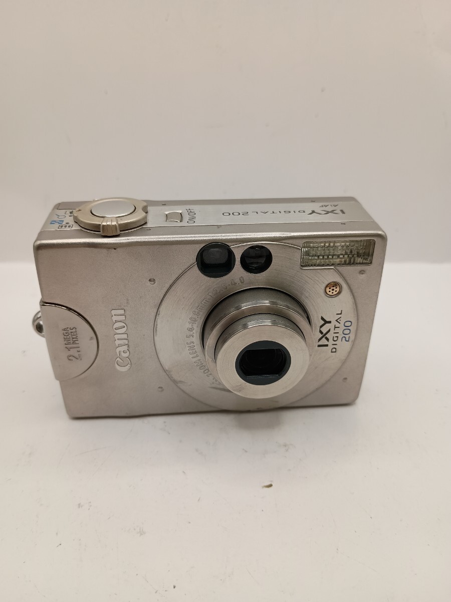 4450 1円スタート【動作確認済】Canon IXY DIGITAL200 コンパクトデジタルカメラ　シルバー