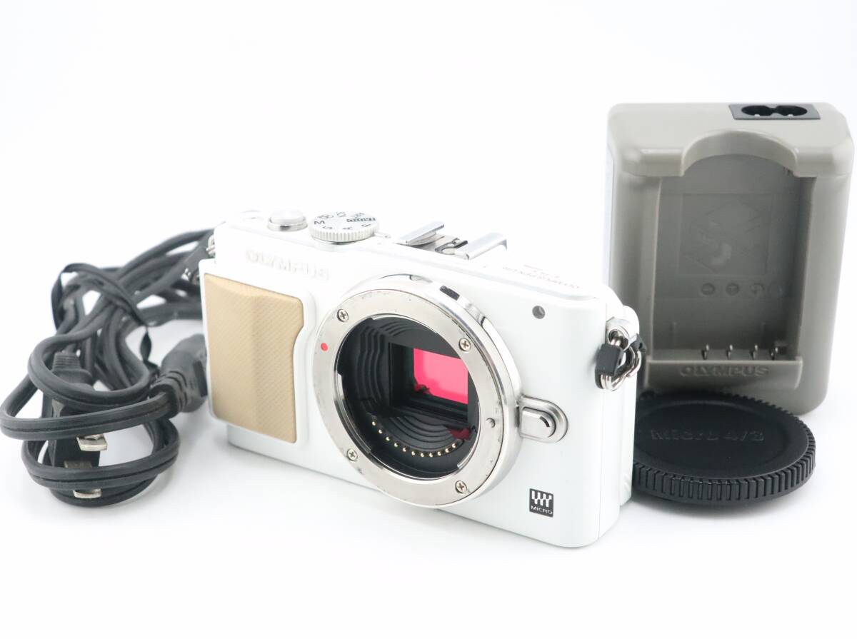 ★良品★ショット数5,057回★オリンパス OLYMPUS E-PL5 ボディ ホワイト 充電器付★　W0366＃4605