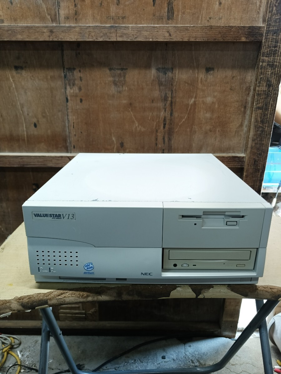 VALUESTAR　V13　PC-9821　NEC パソコン本体 通電のみ確認 ジャンク扱い。