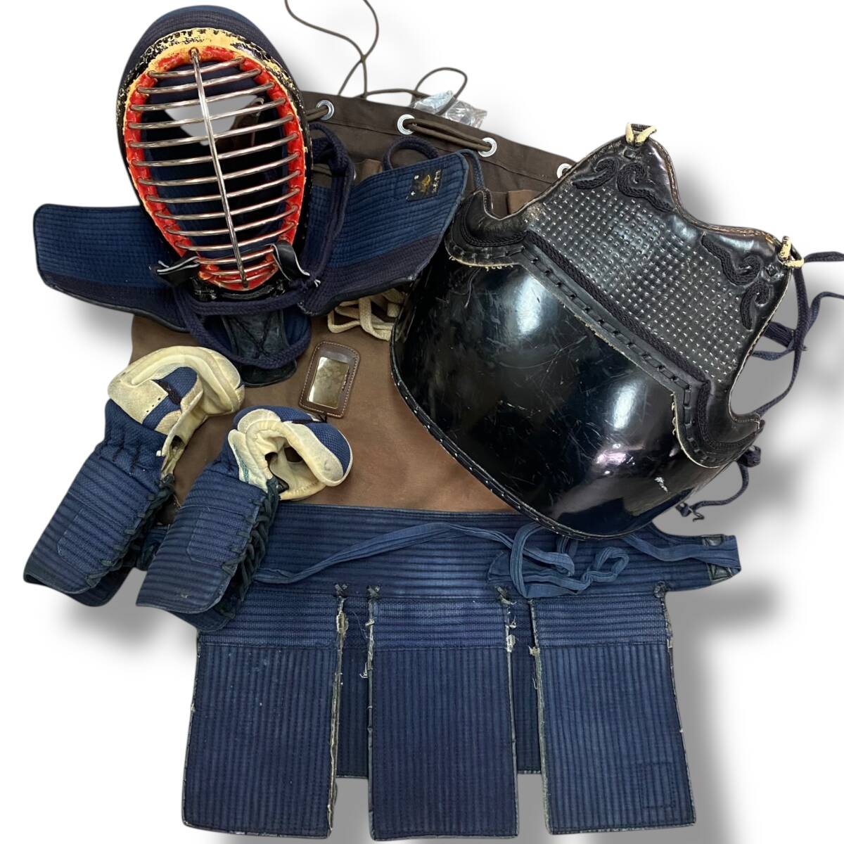 [140]260117-8312-1937 IR700 剣道防具セット 北越製紙株式会社謹製 弘武堂作 バッグ付き 汚れ破れ使用感あり