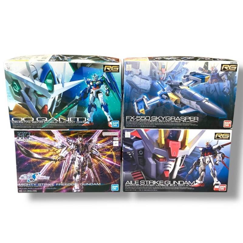 [100/D3-33/260205/10129/1087/UT400] ガンダム RG 1/144 ダブルオークアンタ エールストライクガンダム スカイグラスパー ランチャー 他