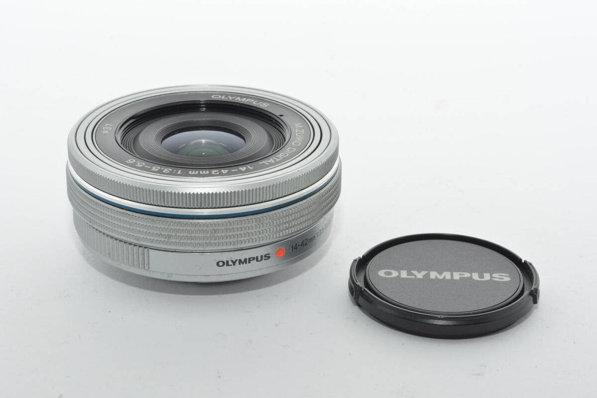 【外観特上級】OLYMPUS M.ZUIKO ED 14-42mm F3.5-5.6 シルバー　#k1257
