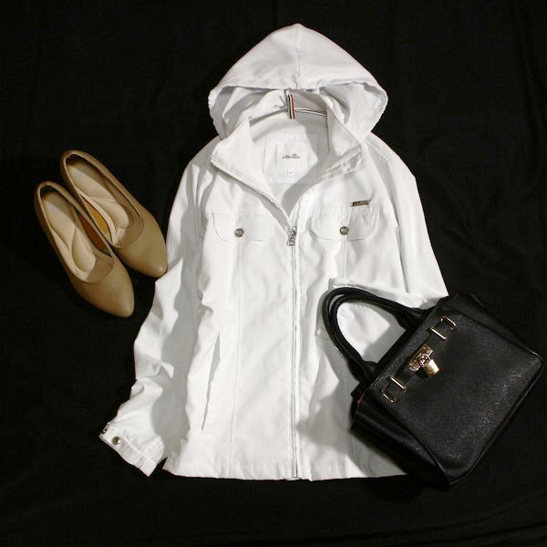 美品 ellesse エレッセ ジップアップ パーカ M 白 ホワイト ゴールドウイン 26C03