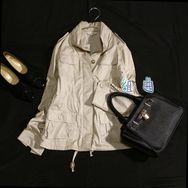 美品 KUMIKYOKU 組曲 フード収納 ロールアップ コットン ブルゾン 3号 L ジャケット オンワード樫山 26C03