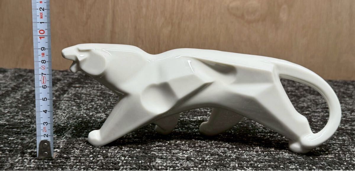 20260306-1 長期保管品　アニマルオブジェ　 陶器 置物 縁起物 インテリア 干支