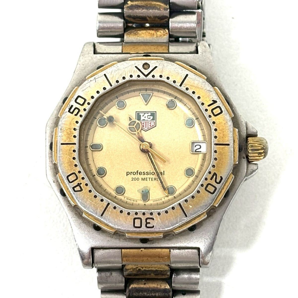 【ジャンク品】タグホイヤー TAGHEUER 3000 プロフェッショナル 935.413 メンズ 腕時計 QZ シルバー ゴールド デイト ITOS3QWJNI3C B0316