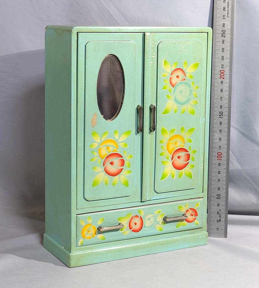 【　送料無料　】木製玩具　洋服ダンス