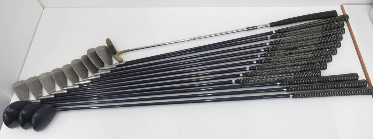 2462 スポーツ祭 SPALDING スパルディング EXECUTIVE ドライバー等 ドライバーカバー・ゴルフバッグ付き 13本 状態は要画像確認 現状渡し