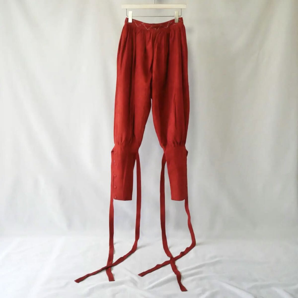 80s vintage madein Italy darkred nuback leather ribbon pant イタリア製　80年代　ヴィンテージ　リボン付き　ヌバックレザーパンツ 