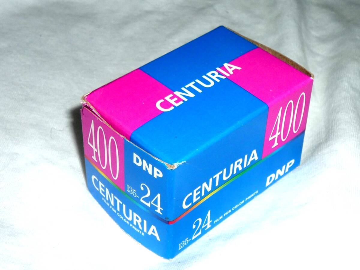 CENTURIA カラーフィルム 24枚撮、ISO400　未使用品　期限切れ