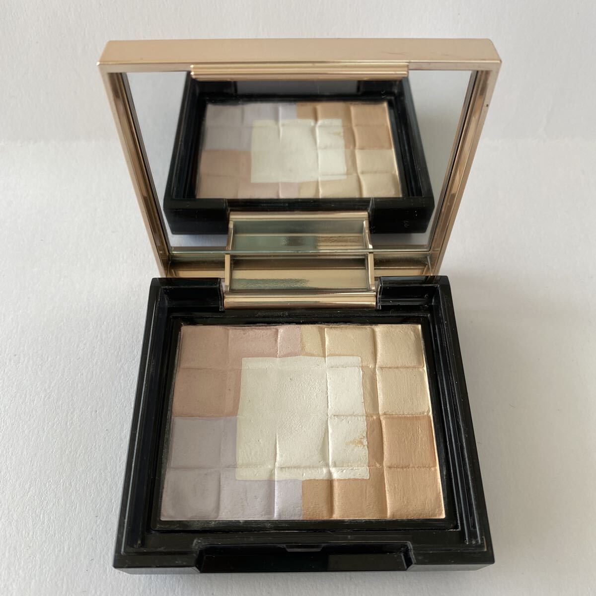 マキアージュ ドラマティックムードヴェール シルキー フェイスカラー ハイライト