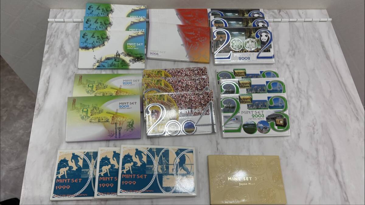 【SB11663】貨幣セット おまとめ 1998年～2012年 33点 ミントセット　総額面21978円 記念硬貨 シルバー コレクション 造幣局