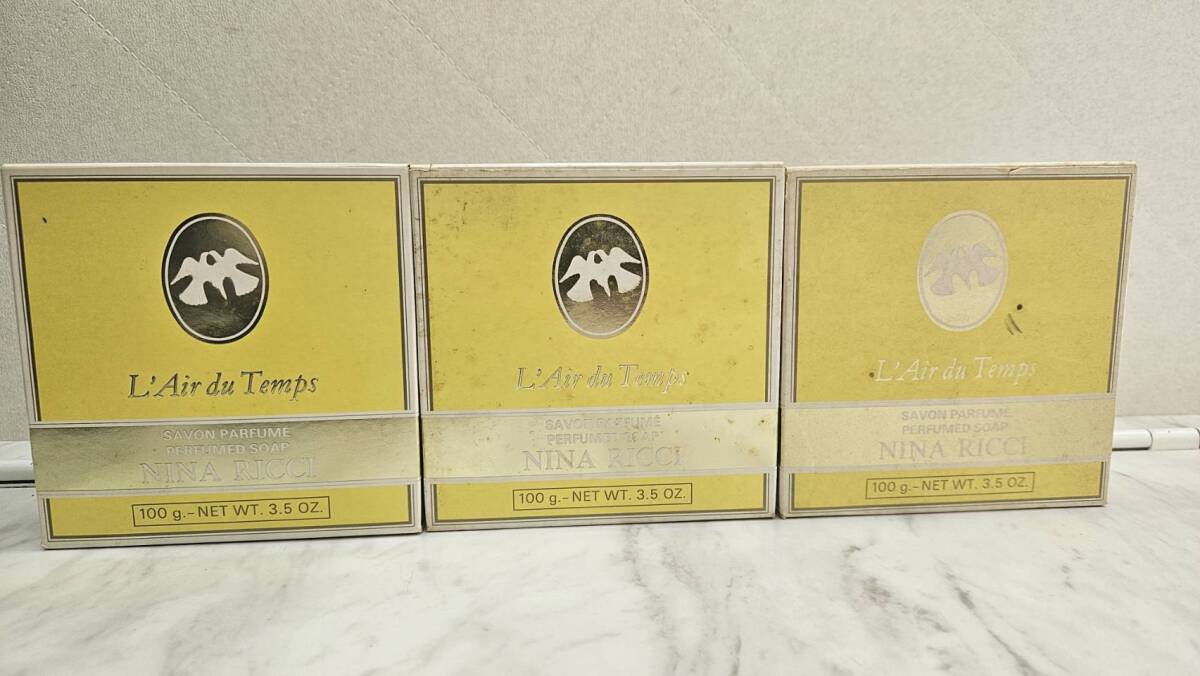 【F15955】未使用品★ニナリッチ Nina Ricci★石鹸 3個セット★現状品