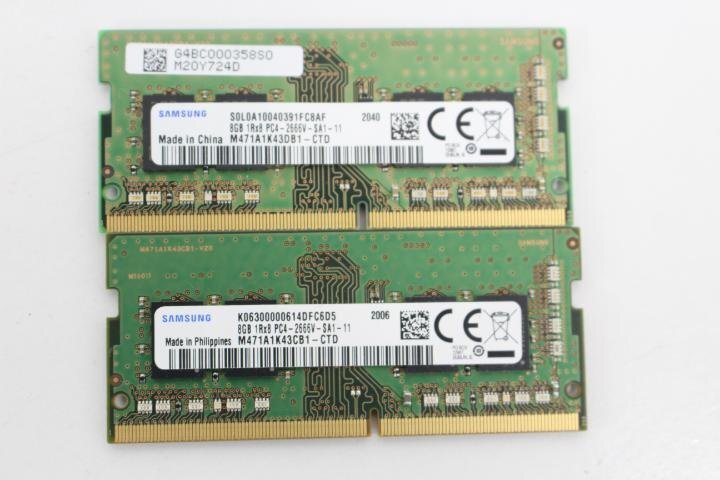 SAMSUNG 8GB PC4-2666V ノート用 メモリ 2個セット 合計16GB☆
