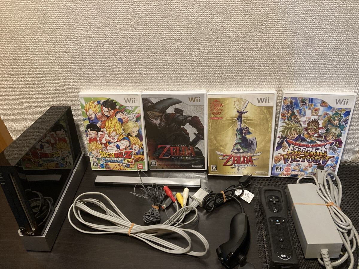 Wii本体ゼルダの伝説セット 大人気ソフト4本　ゼルダの伝説トワイライトプリンセス　スカイウォードソード Nintendo