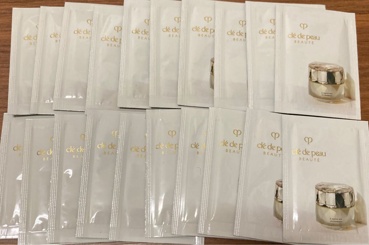 クレドポーボーテルフォンドゥタンオークル10クリームタイプファンデーションSPF20PA++20個美容液つや肌透明感