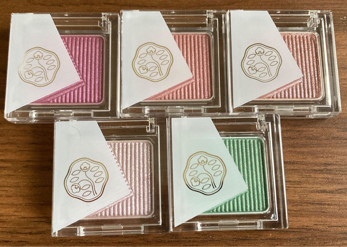 SHISEIDOオーラデュウプリズムイルミネーターピコPICO 01寒椿02夕間暮れ03冬麗04明の雪05秋日和フェイスカラーアイシャドウ5色セット未使用