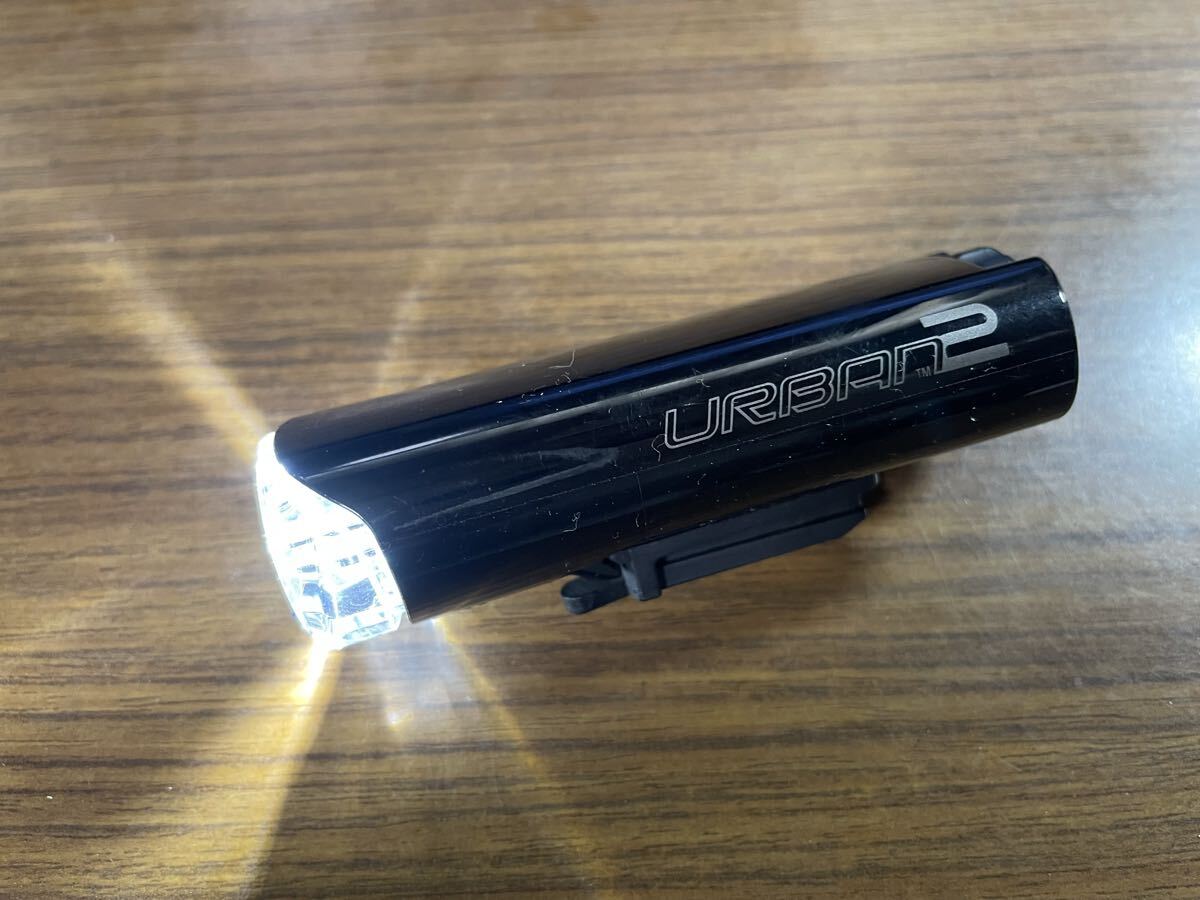 Cateye 乾電池式ヘッドライト URBAN2: HL-EL160