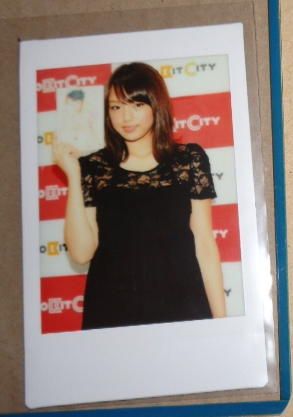 篠崎愛　　チェキ　　　Y