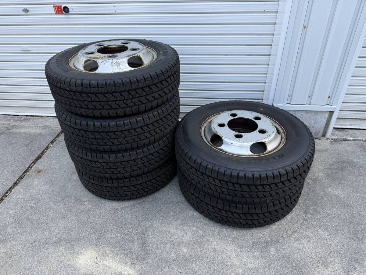 トヨタ ダイナルートバン外し スタッドレスタイヤ6本セット 履き潰し用 ホイール付き 現状渡し 22年製