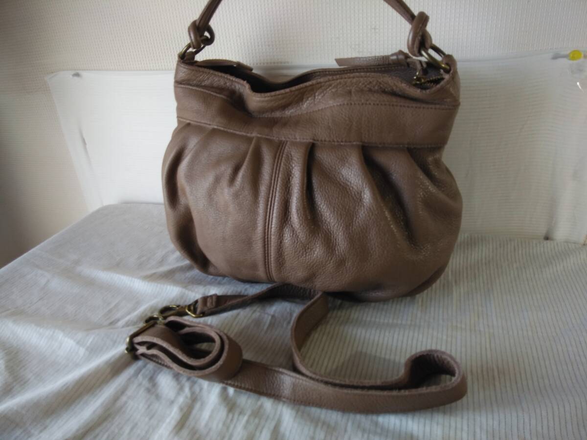 ★美品★10M4338A★ハンド＆ショルダーバッグ★ ブラウンアイボリー系　SAZABY　牛革　外側、非常に綺麗です