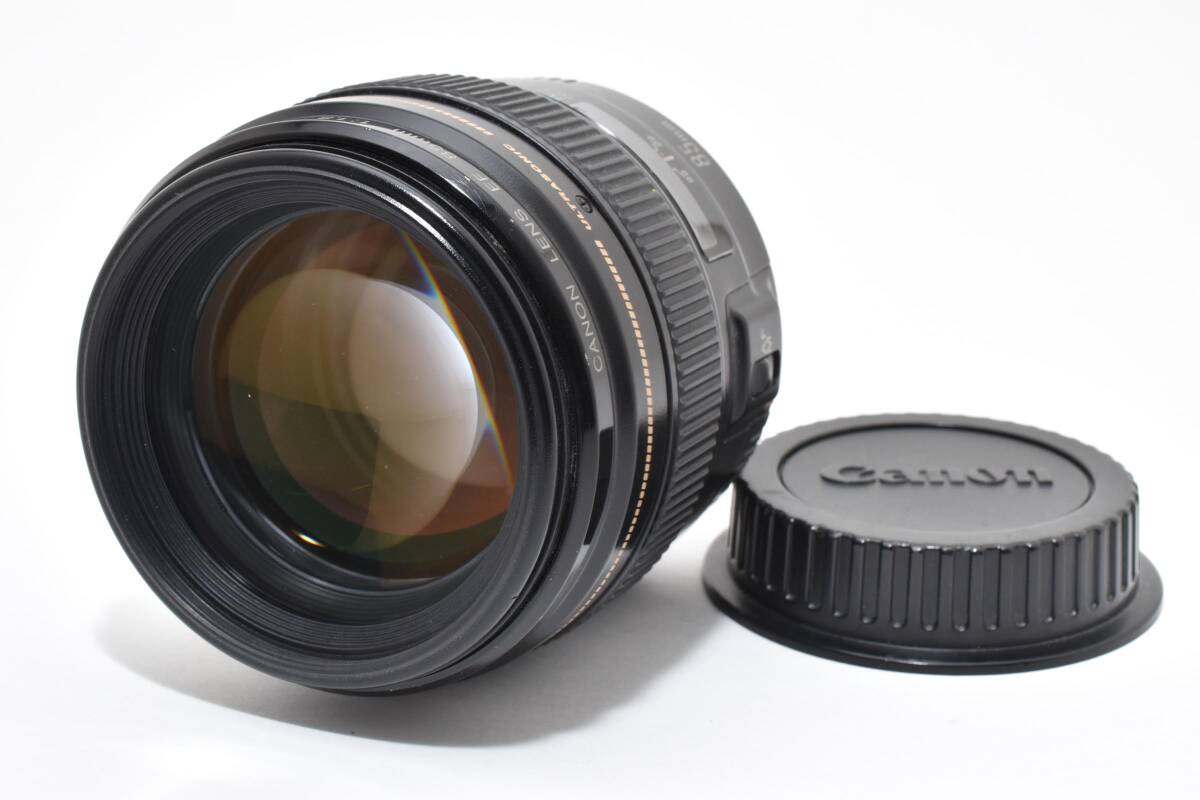 Canon キヤノン EF 85mm F1.8 USM　＃1053