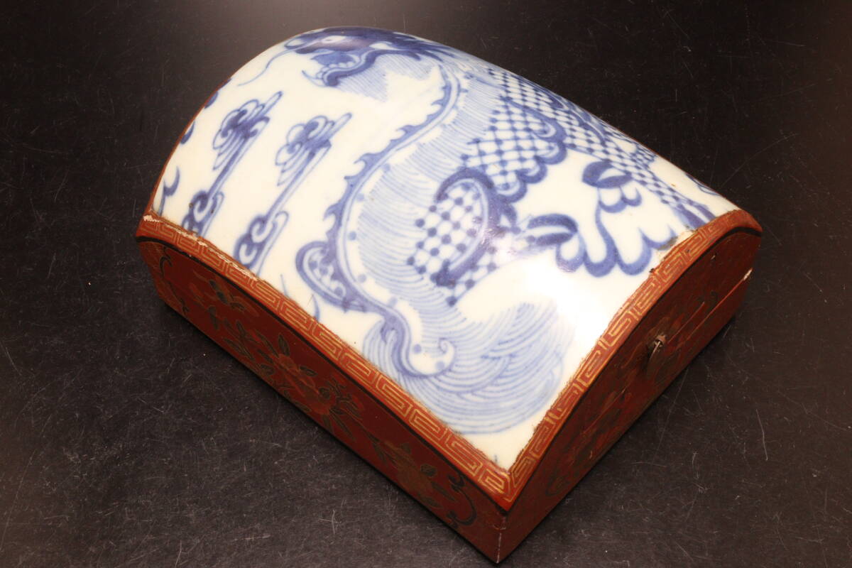 D 中国美術 李朝 木製漆器 麒麟図陶器蓋 箱