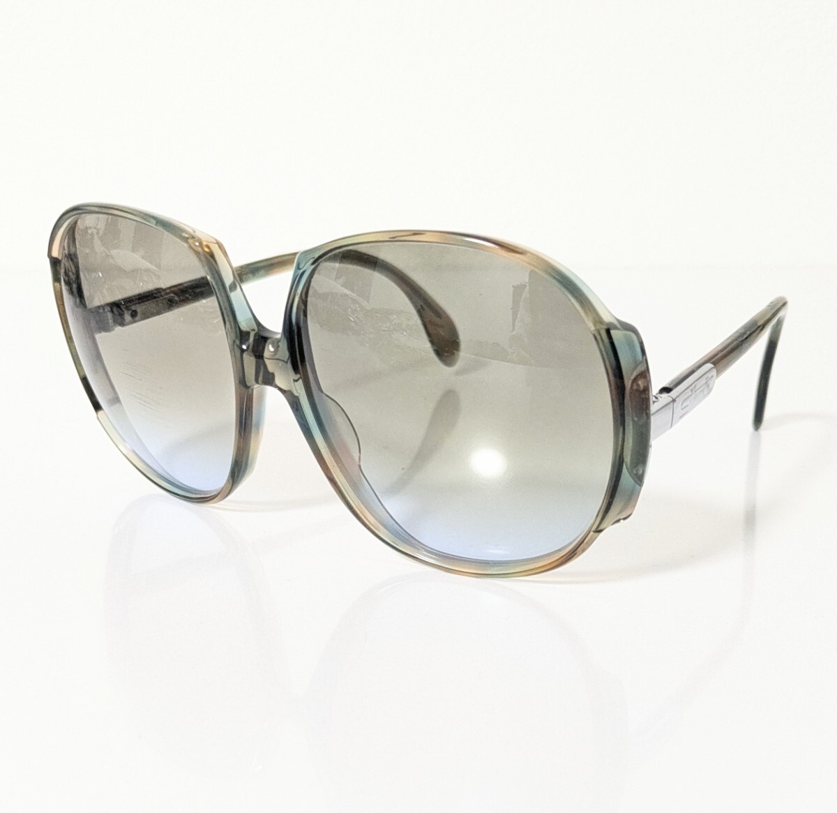 《 Silhouette 》シルエット　サングラス　オーバーサイズ 小顔　サンゴカラー　シルバープレートロゴ　レディース