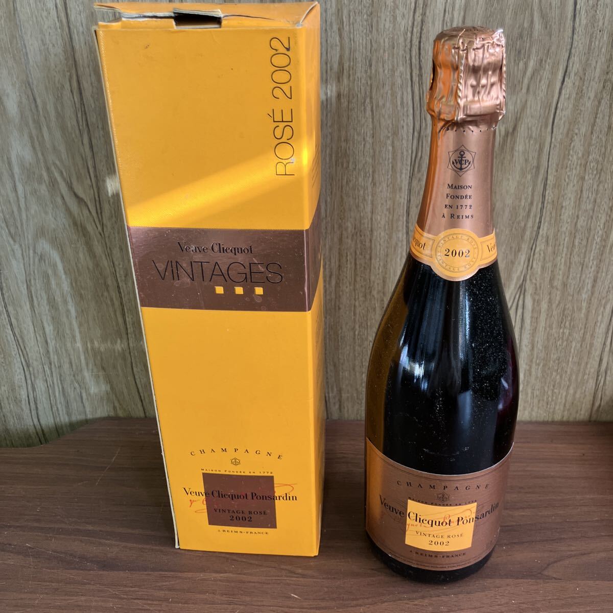 ヴーヴクリコシャンパンVINTAGE ROSE ヴィンテージ ロゼ シャンパン 果実酒 箱付