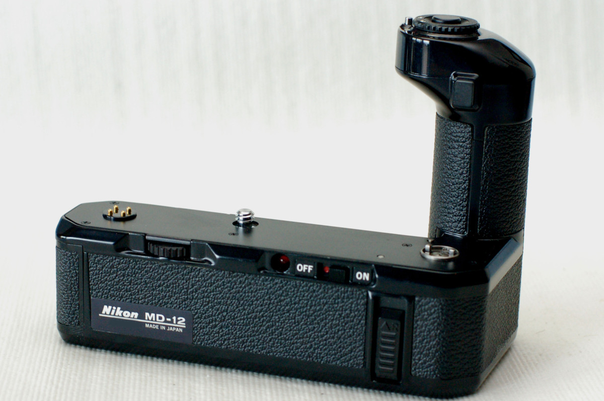 （綺麗）Nikon ニコン 純正 高級モータードライブ　MD-12 希少な作動品