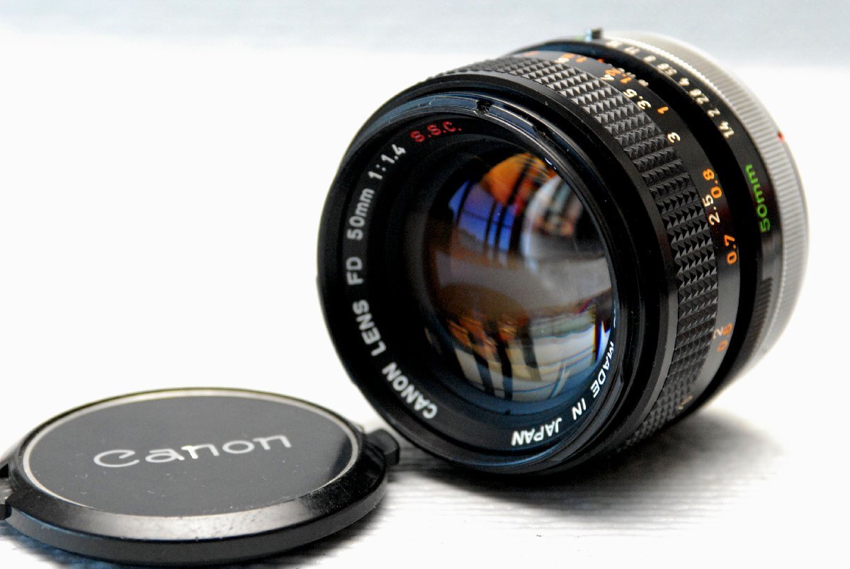 Canon キャノン 純正 FD 50mm 高級単焦点レンズ 1:1.4 S.S.C. 希少な作動品